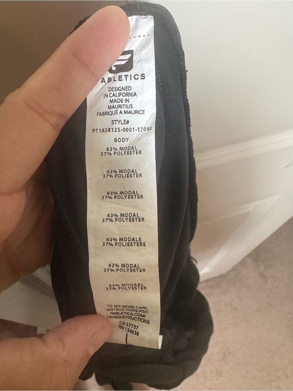 Fabletics Women’s Black Solid Off-Shoulder Long Sleeve Jumpsuit Pockets L - Picture 7 of 7